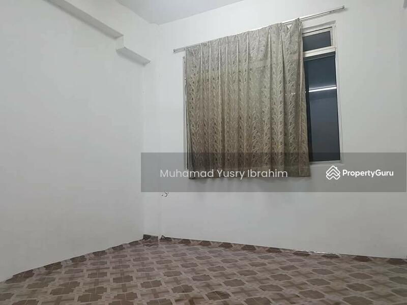 Apartment Megah Villa Kota Warisan Nearby Klia, Megah 