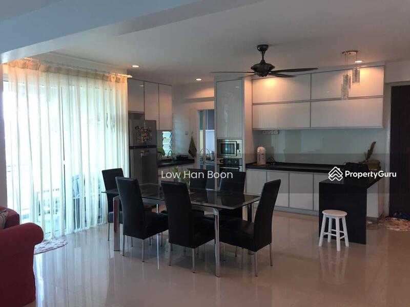 For Rent - The Uban Residence