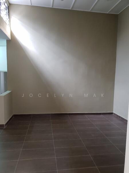 Untuk Disewa - Bangsar 2 sty house 22x75 4R+3B near Bangsar Village walking distance