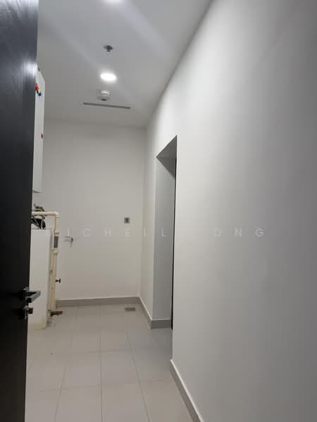 Servis Apartment untuk Disewa di The Ritz-Carlton Residences - Michelle Ong - Corridor - PropertyGuru.com.my