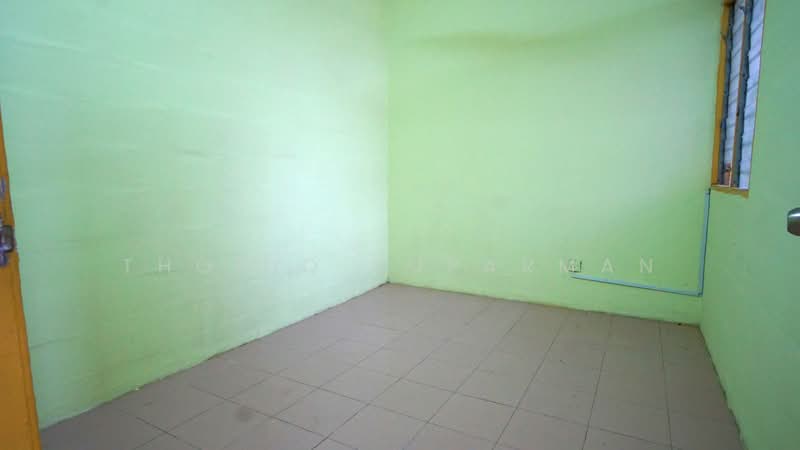 Apartment for Rent at Mentari Court - Thoriq Suparman - Middle Room - PropertyGuru.com.my