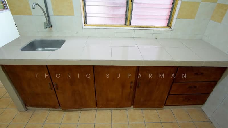 Apartment for Rent at Mentari Court - Thoriq Suparman - Kitchen Table Top - PropertyGuru.com.my