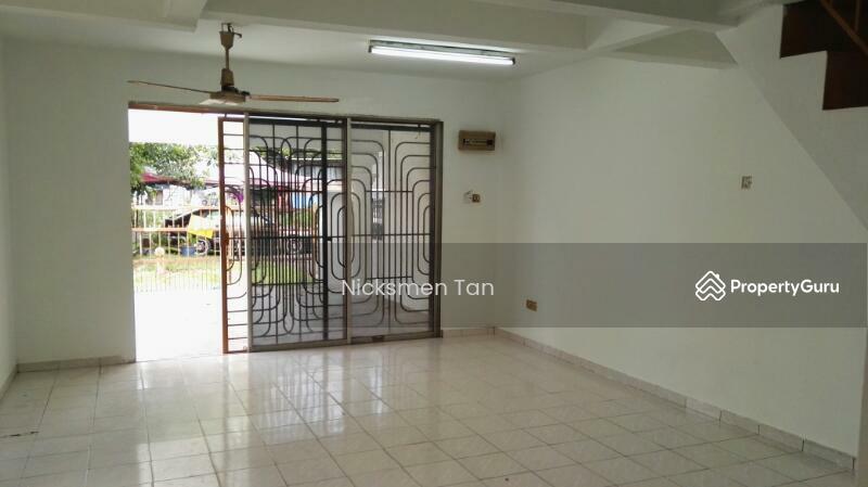 Taman Rakan Kajang Sg Long Bandar Sungai Long Kajang Selangor 3 Bedrooms 3200 Sqft Terraces Link Houses For Sale By Nicksmen Tan Rm 568 000 27421358