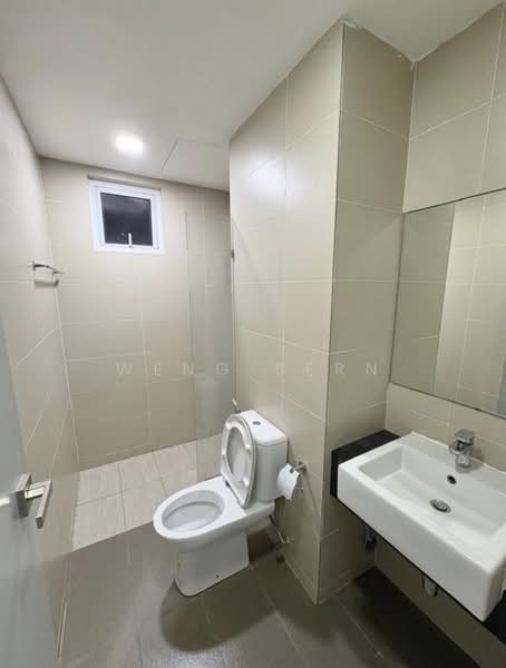 Kondominium untuk Disewa di Tropicana Bay Residences - Weng Sern - Bathroom - PropertyGuru.com.my