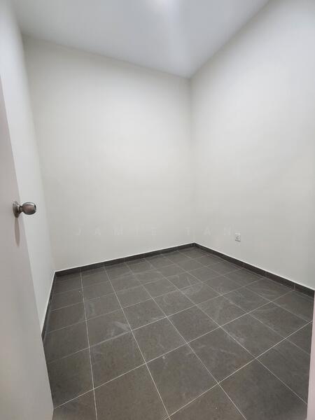 Untuk Disewa - Fairway Suites