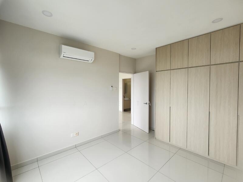 Untuk Disewa - Fairway Suites