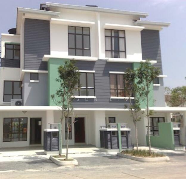 For Sale - Park Villa Townhouse