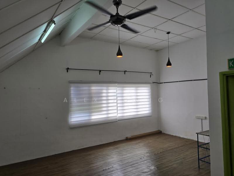 Retail Office for Rent in Bukit Rahman Putra (Sungai Buloh) - Alex Foong - Interior - PropertyGuru.com.my