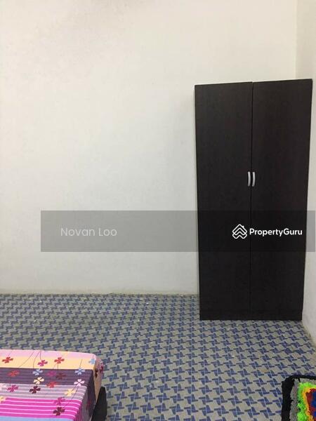 For Rent - Taman Iskandar Room Rent (near by CIQ)