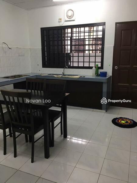For Rent - Taman Iskandar Room Rent (near by CIQ)