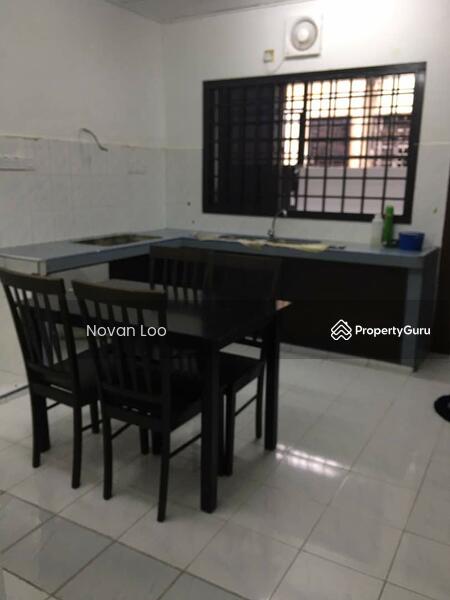 For Rent - Taman Iskandar Room Rent (near by CIQ)