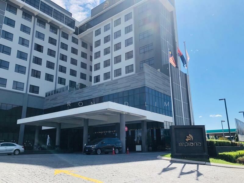 Untuk Dijual - Land for sale: Senai Commercial Land