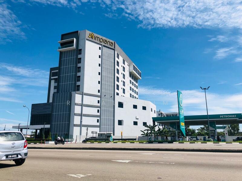 Untuk Dijual - Land for sale: Senai Commercial Land