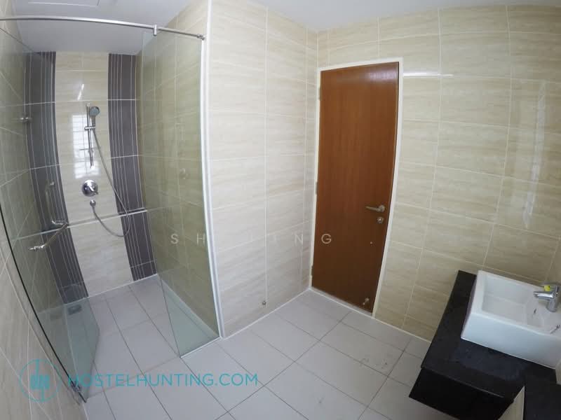 Rumah Teres 3-Tingkat untuk Dijual di Taman Taming Indah 2 (Bandar Sungai Long) - Shaling . - PropertyGuru.com.my