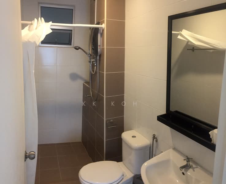 Apartment for Rent at Fairway Suites - KK Koh - Bathroom - PropertyGuru.com.my