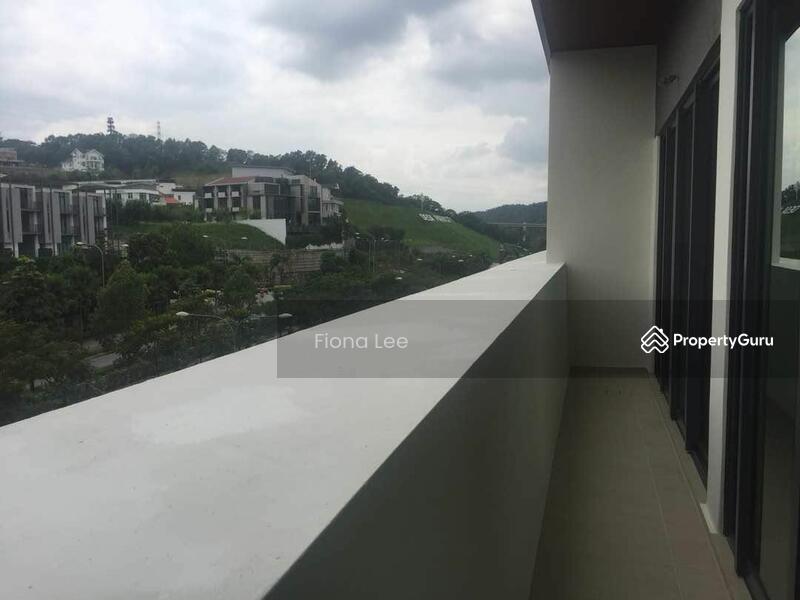 For Sale - plaza arkadia