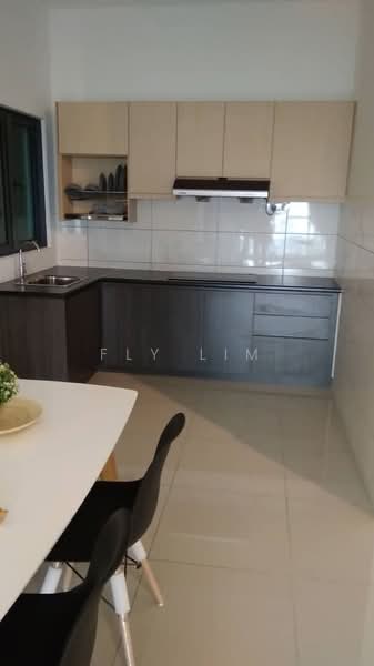 Condominium for Rent at Parkhill Residence - Fly Lim - PropertyGuru.com.my