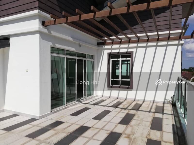 Rumah Berkembar untuk Dijual di Setia Alam (Selangor) - Liong Han - PropertyGuru.com.my
