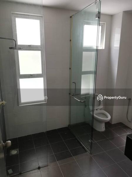 Rumah Berkembar untuk Dijual di Setia Alam (Selangor) - Liong Han - PropertyGuru.com.my