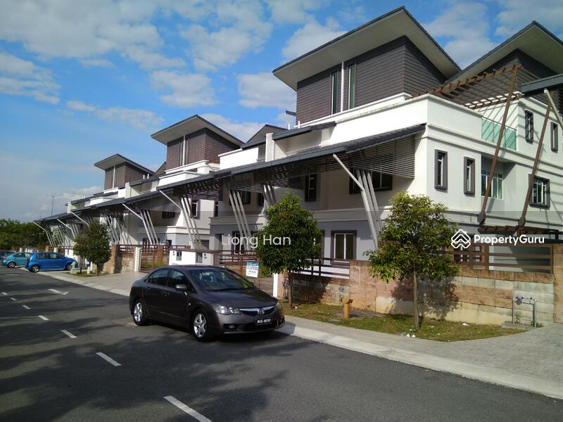 Rumah Berkembar untuk Dijual di Setia Alam (Selangor) - Liong Han - PropertyGuru.com.my