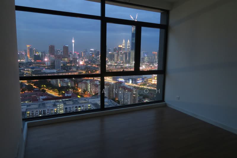 Servis Apartment untuk Dijual di V Residence 2 @ Sunway Velocity - Bryan Koh - PropertyGuru.com.my