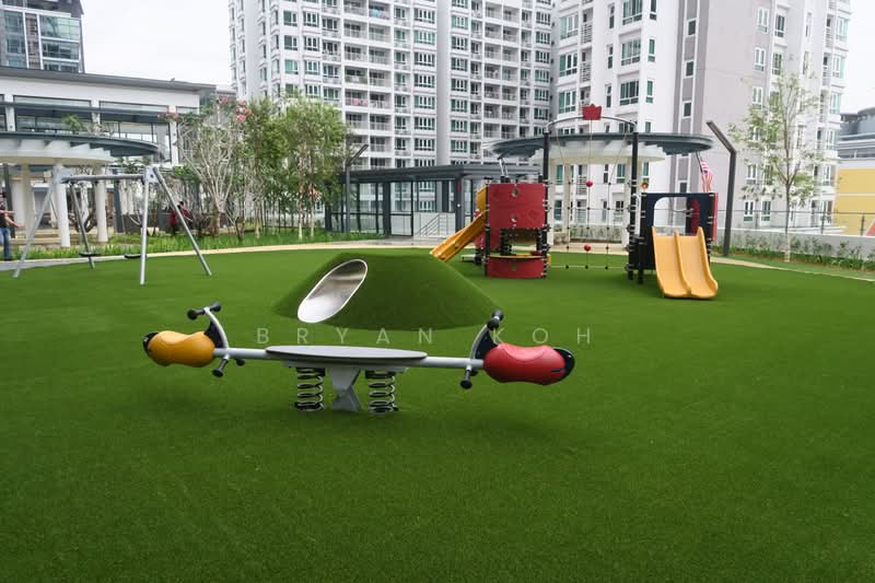 Servis Apartment untuk Dijual di V Residence 2 @ Sunway Velocity - Bryan Koh - PropertyGuru.com.my