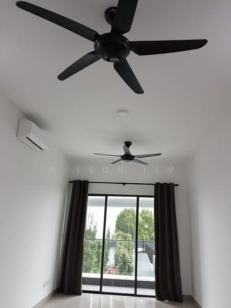 Kediaman Servis untuk Dijual di Citizen @ Old Klang Road - Wilson Lim - Balcony - PropertyGuru.com.my
