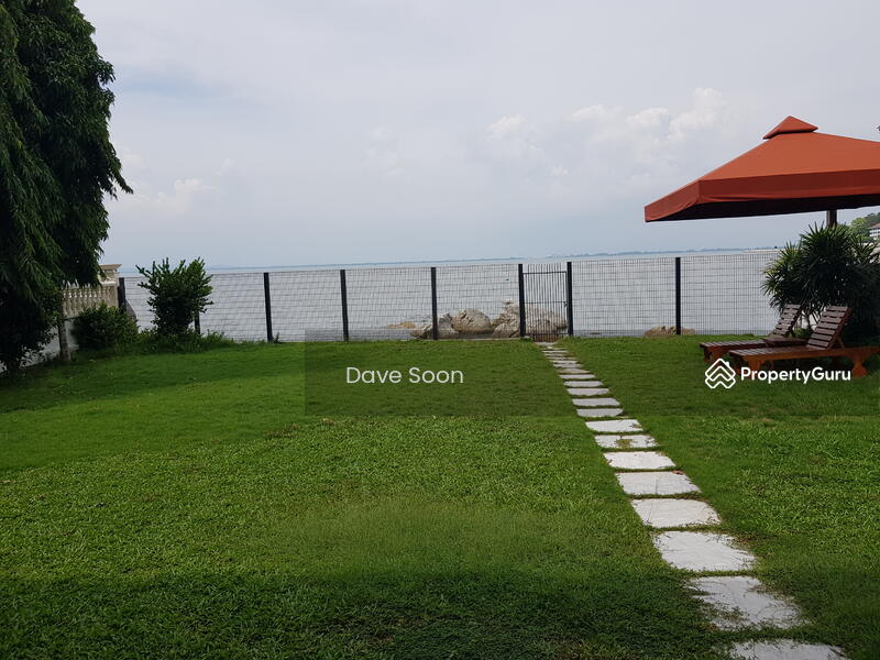 Bungalow House Seafront at Tanjung Bungah near Tanjung Tokong Fully