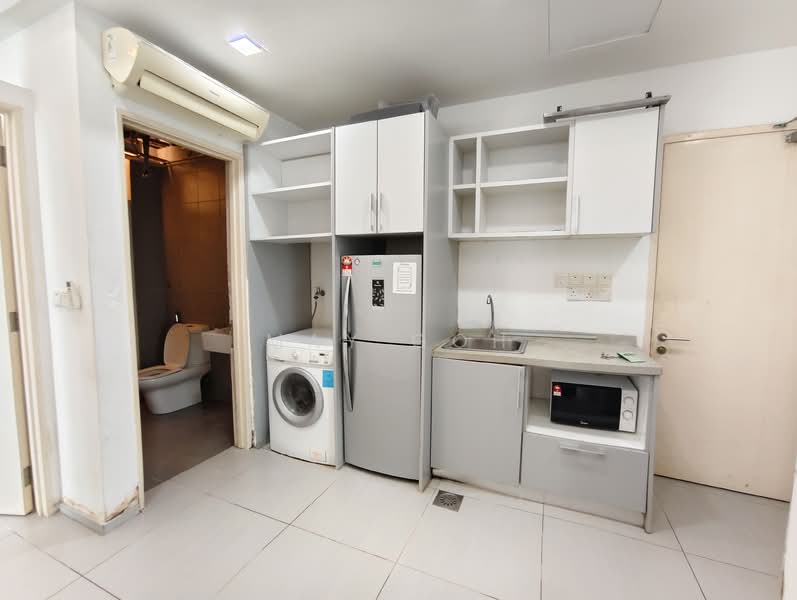Servis Apartment untuk Disewa di Garden Plaza - May Goh - Kitchen - PropertyGuru.com.my