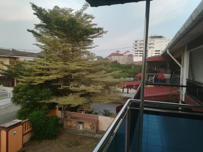 Untuk Dijual - 2 STOREY TERRACE ( SIZE : 30' X 70 ' ) @ TAMAN TANJUNG PHASE 3 LUKUT P. DICKSON ( FULLY RENOVATED )