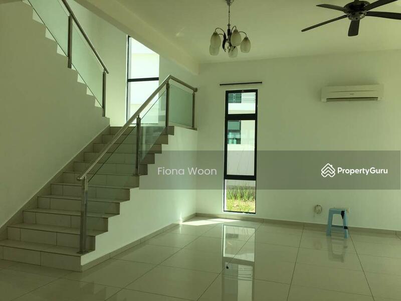 Gated Big Land Bungalow Taman Vista Kirana,Ayer Keroh Melaka, Ayer Keroh, Melaka, 6 Bedrooms