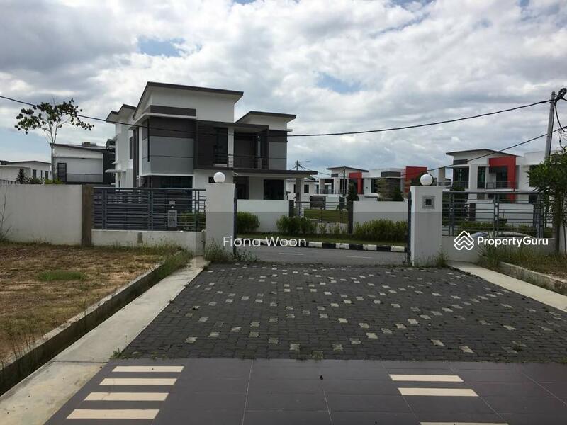 Gated Big Land Bungalow Taman Vista Kirana,Ayer Keroh Melaka, Ayer Keroh, Melaka, 6 Bedrooms