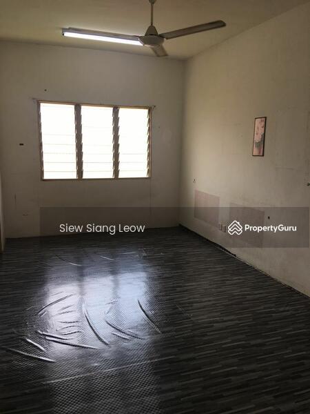 Untuk Disewa - Flat PKNS Section 7