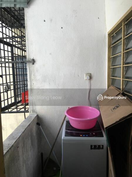 Untuk Disewa - Flat PKNS Section 7
