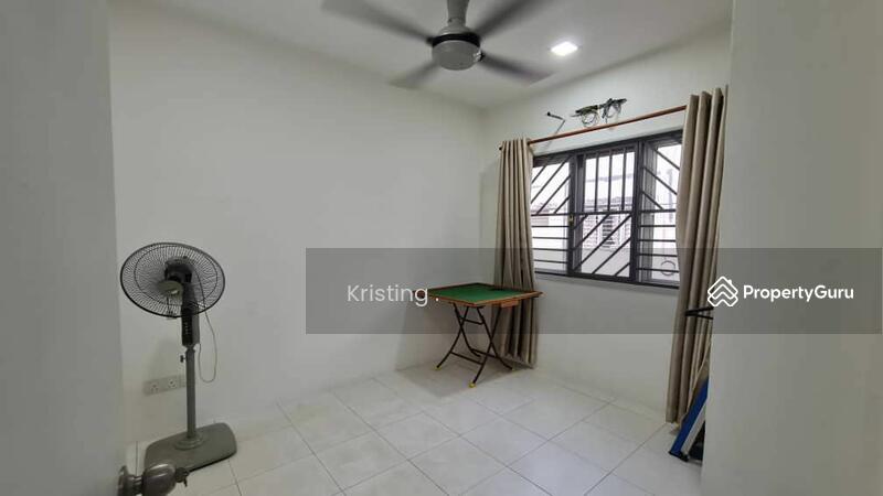 Townhouse for Sale in Bandar Saujana Putra (Tanjong Duabelas) - Kristing . - PropertyGuru.com.my
