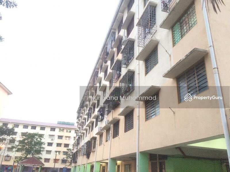 No Longer Available Pangsapuri Rimau Indah Jalan Sungai Gombak 32 69 Section 32 Shah Alam Selangor 3 Bedrooms 650 Sqft Apartments Condos Service Residences For Sale By Nurliyana Muhammad Rm 140 000 28833341