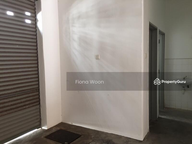 For Sale - Ground Floor Shop Lot Plaza Mahkota ,Melaka Raya Bandar Hilir Melaka