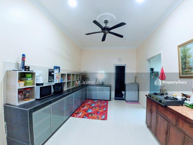 Dry Kitchen area