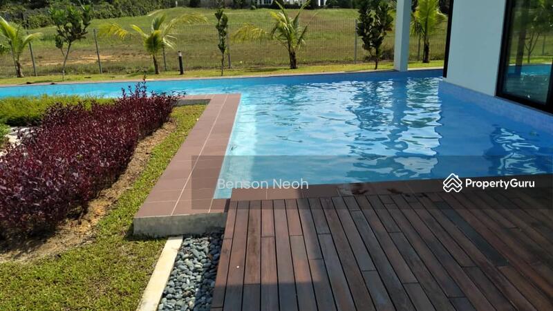 For Sale - Leisure Farm Bungalow
