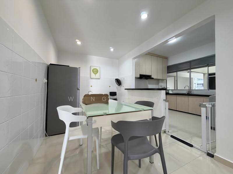 Kondominium untuk Disewa di Putra Place Condominium - Weng Sern - Kitchen - PropertyGuru.com.my