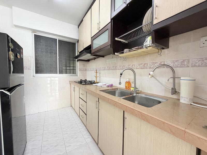 Untuk Disewa - Taman Kristal