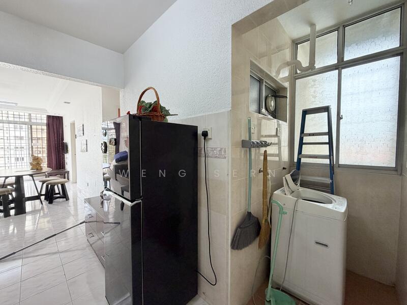 Untuk Disewa - Taman Kristal