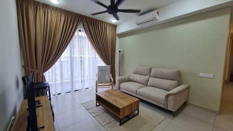 Kondominium untuk Dijual di Residensi Astrea - Kristing . - Living Room - PropertyGuru.com.my