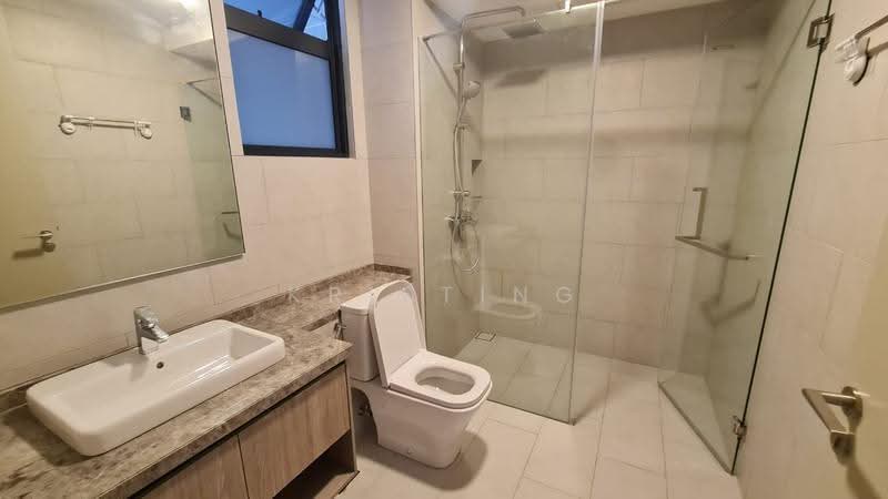 Kondominium untuk Dijual di Residensi Astrea - Kristing . - Bathroom - PropertyGuru.com.my