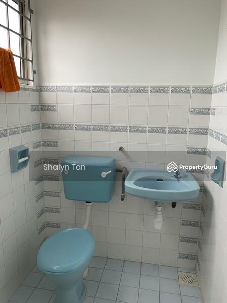 Untuk Dijual - Ujong Pasir