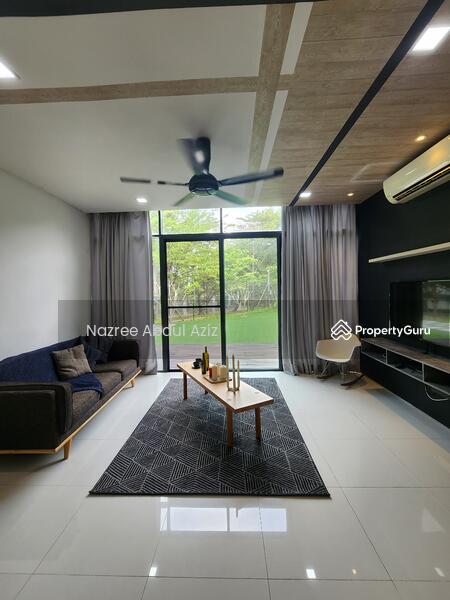 For Rent - Mirage By The Lake
