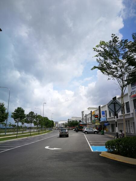 Untuk Disewa - Blossom Drive Corner Shop, Bandar Rimbayu, Kota Kemuning