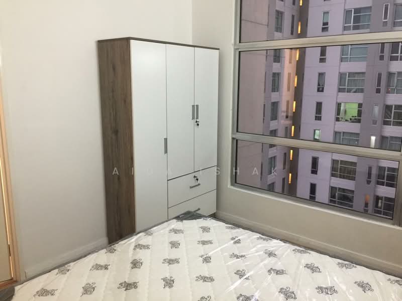 Condominium for Rent at The Saffron - Aida Ishak - Second Bedroom - PropertyGuru.com.my