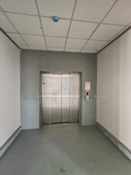 Kilang untuk Disewa di Puchong (Selangor) - Edmund Chan - Corridor - PropertyGuru.com.my