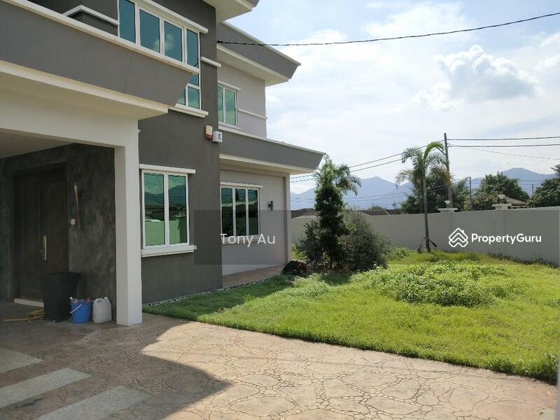 [No Longer Available] Fully Renovated 2sty Corner Bungalow, Taman Lang indah, JalaN Kuala